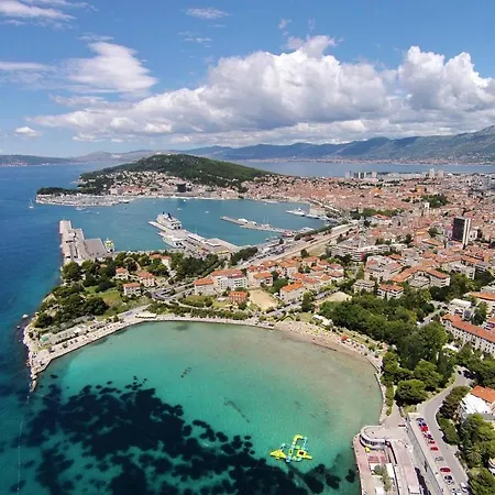 Guest house - 2991 Split